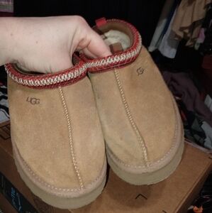 Ugg Tasman shoes